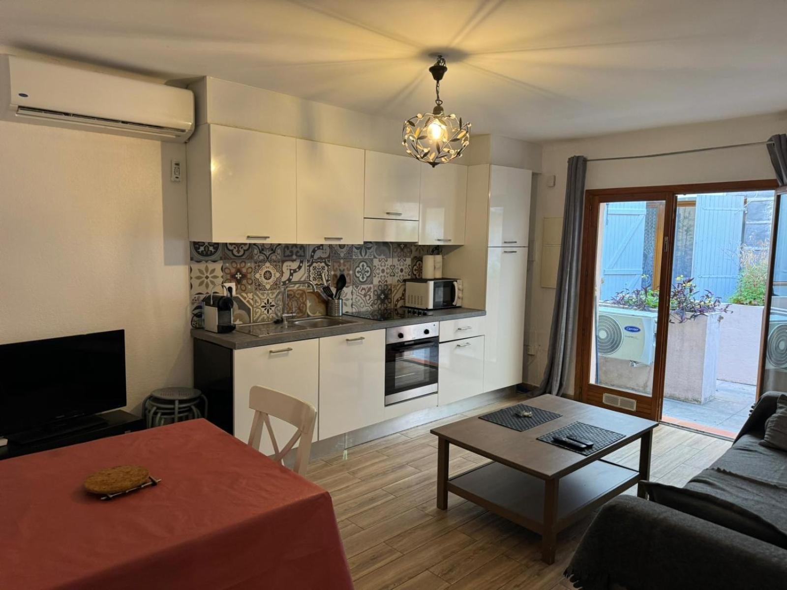 Cosy Poullan, 2-Bedroom Apartment, 200 M From The Beach Ницца Экстерьер фото