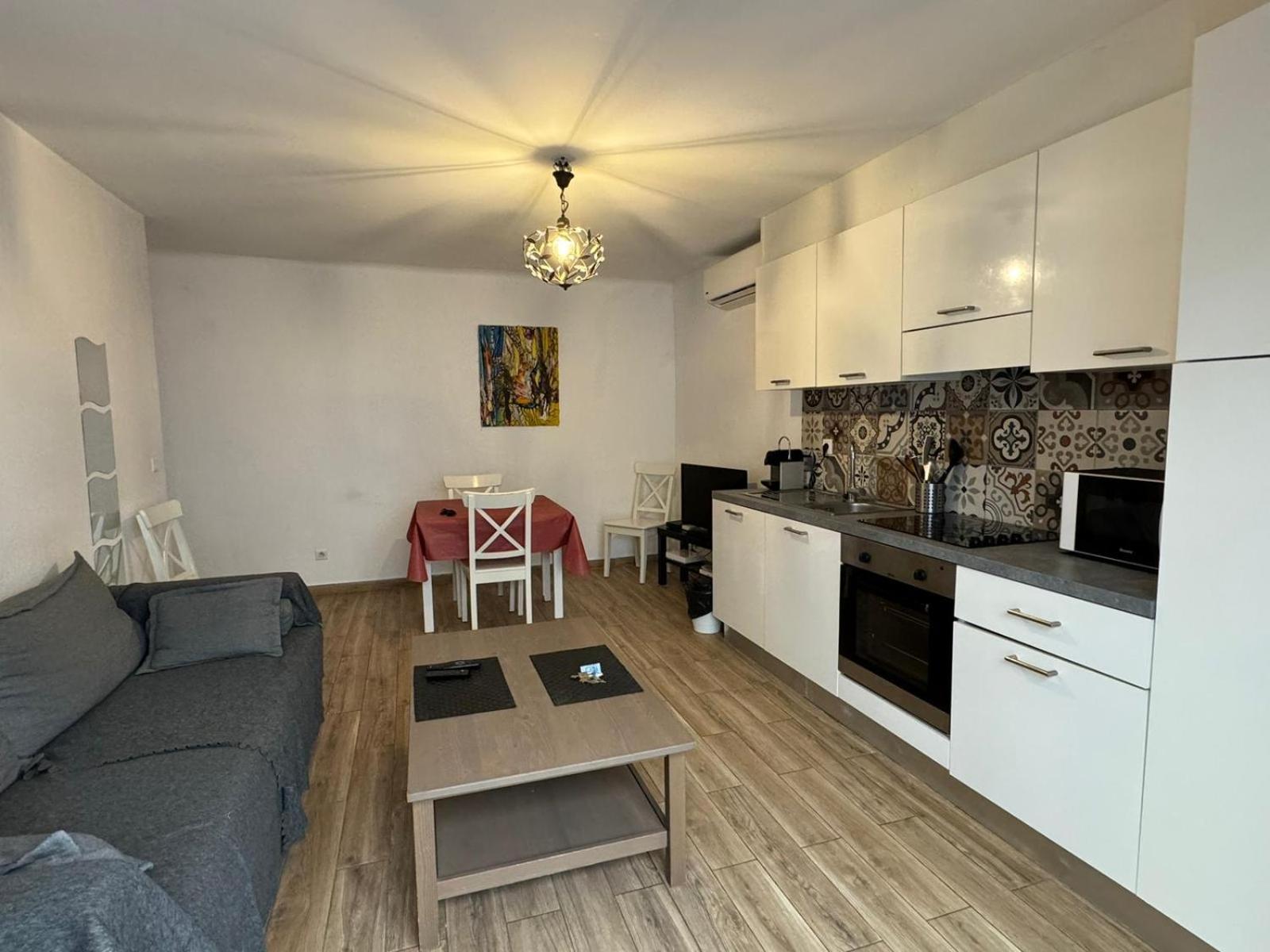 Cosy Poullan, 2-Bedroom Apartment, 200 M From The Beach Ницца Экстерьер фото